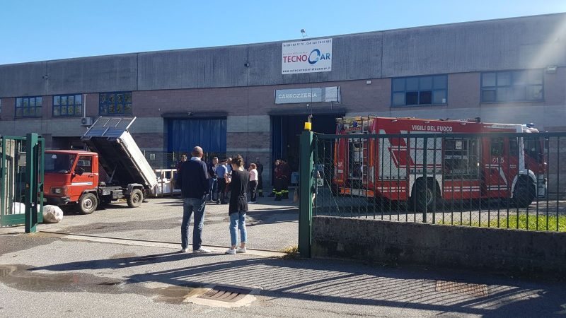 Esplosione in una carrozzeria brianzola, ustionato carrozziere