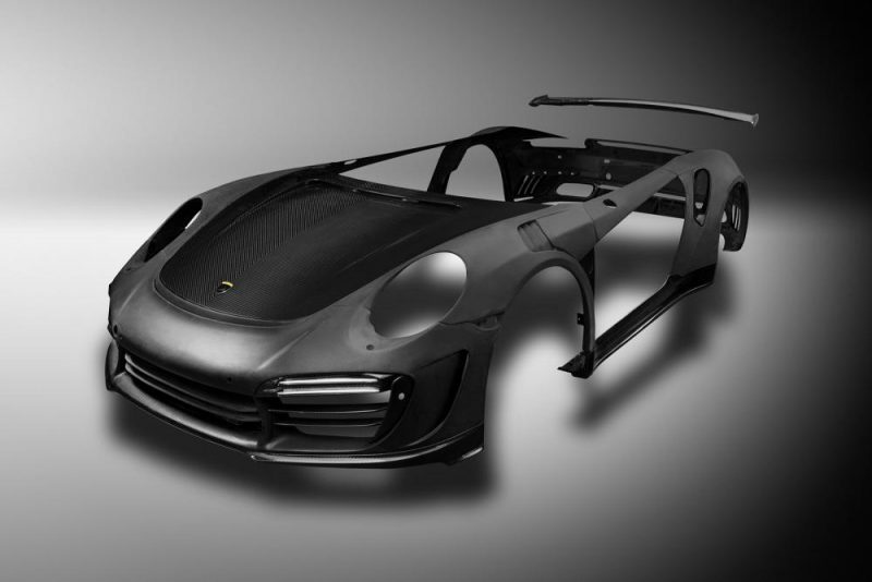 Intera carrozzeria in carbonio per la Porsche di TopCar