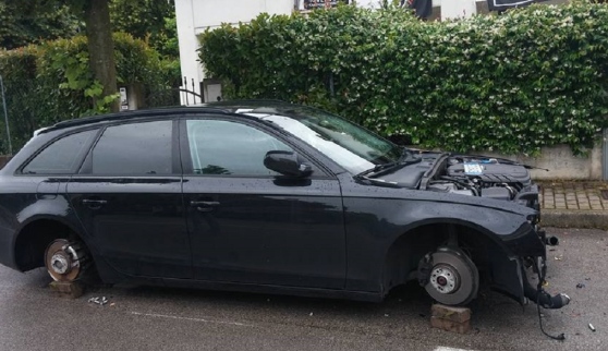 Ladri “specialisti” in carrozzeria nel veneziano