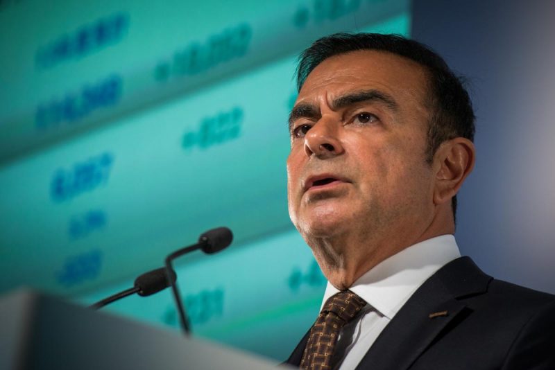 Carlos Ghosn in tribunale: “Mai rubato!”. Così si difende