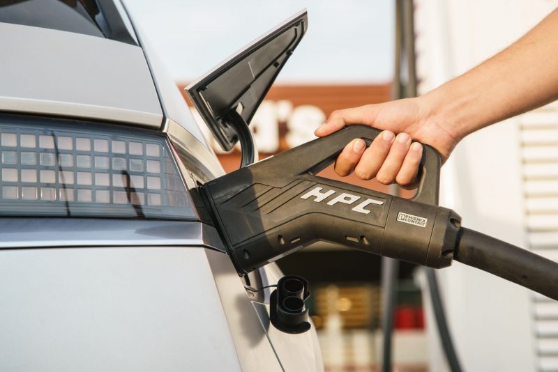 Ricarica auto elettriche: Hyundai lancia le tariffe di ricarica agevolate