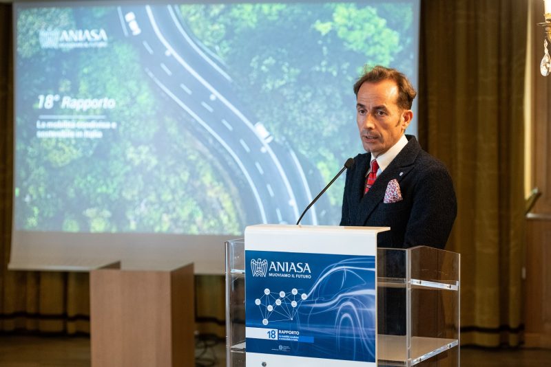 Emergenza Coronavirus: a marzo praticamente azzerate le immatricolazioni del noleggio auto (-88%).