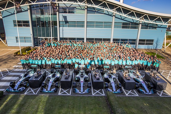 Spies Hecker e Mercedes-AMG Petronas, un’altra stagione vincente in F1
