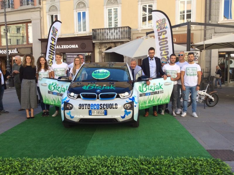 A Trieste la prima scuola guida d’Italia su auto elettrica