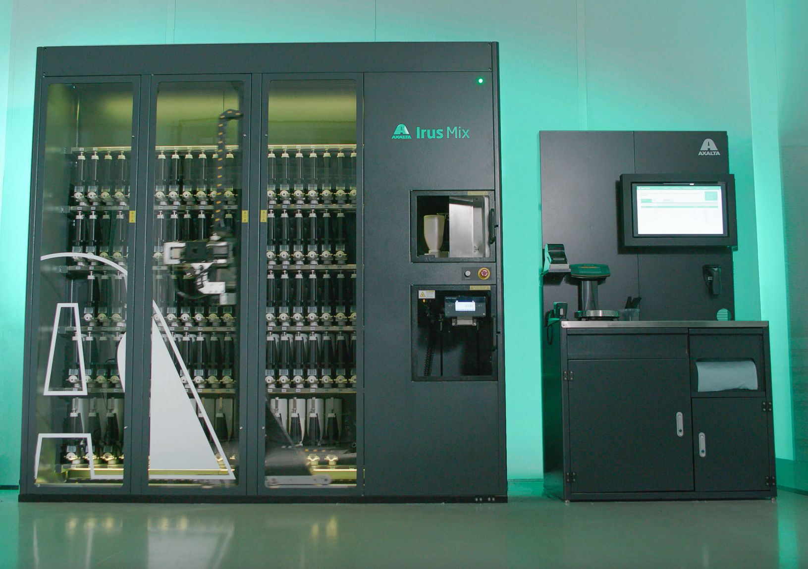 Debutta il tintometro automatico Axalta