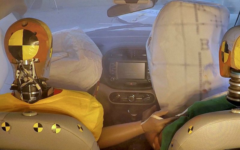 Hyundai introduce il primo airbag che protegge da collisioni multiple