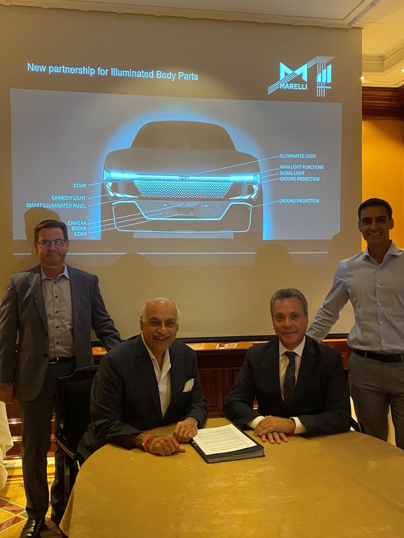 Illuminazione evoluta di pannelli e griglie carrozzeria: Marelli e SMRP BV siglano partnership