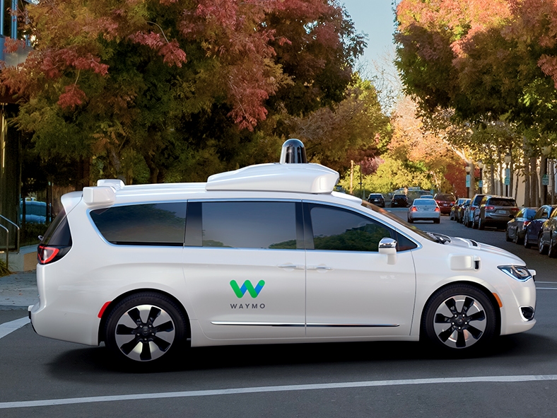 Google sceglie FCA per i taxi a guida autonoma